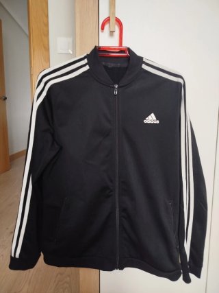 Sudadera Adidas Negra con Rayas Blancas