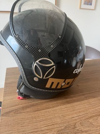 Casco de moto Momo Design negro talla M
