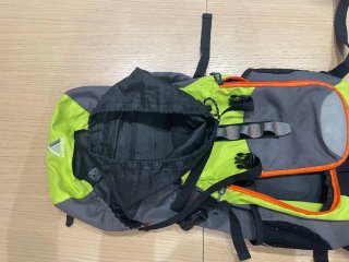 Mochila Montaña/Excursión Niño Gris/Verd