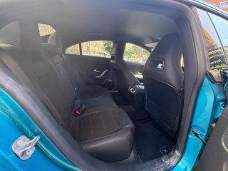 Mercedes-Benz  CLA 220 D