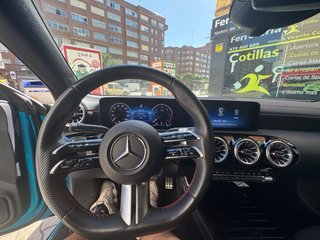 Mercedes-Benz  CLA 220 D