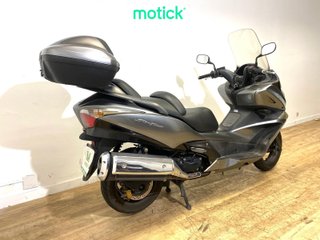 HONDA SILVER WING 600 T (TOP CASE)