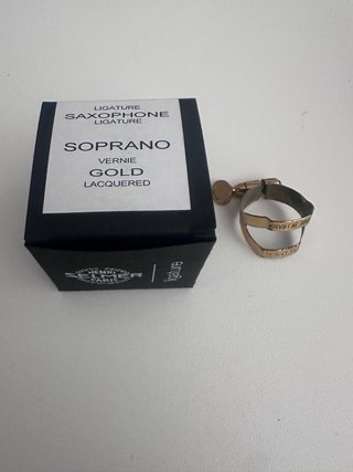 Boquilla y boquillero  saxo soprano
