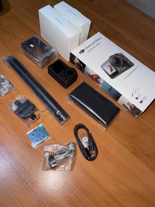 DJI Osmo Action 4 Adventure Combo