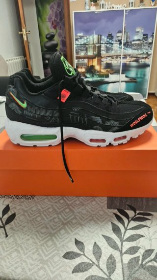 Nike Air Max 95 Worldwide