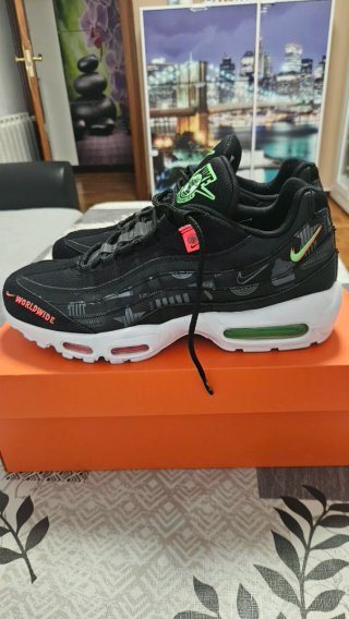 Nike Air Max 95 Worldwide