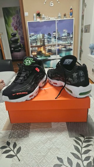 Nike Air Max 95 Worldwide
