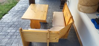 Mueble de cocina de madera y tela