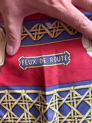 3 pezzi Foulard Hermès Beige e Oro
