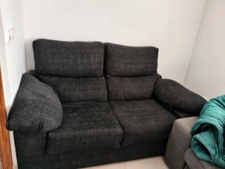 Sofá 2 plazas gris oscuro