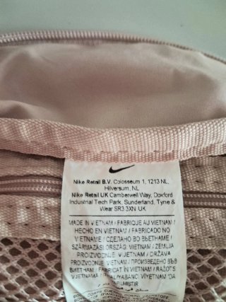 Riñonera Nike y Neceser Adidas