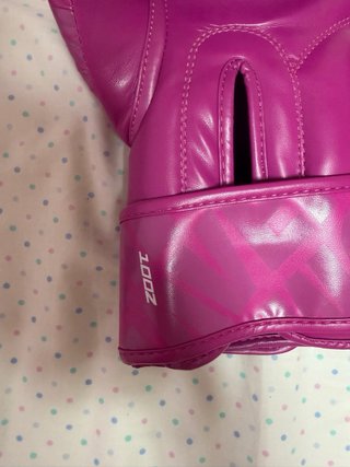 Guantes de boxeo Venum rosas
