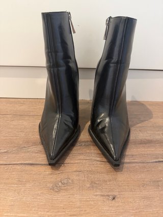 Botines tacón alto Zara negros