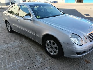 Mercedes-Benz Clase E 2006