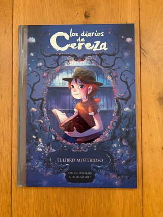 DIARIOS DE CEREZA 2: EL LIBRO MISTERIOSO
