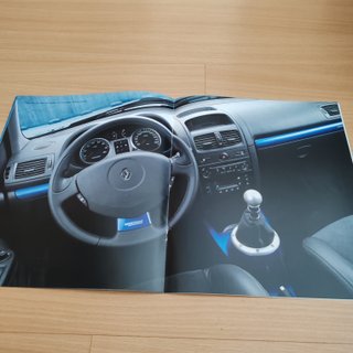 Catálogo Renault Clio V6 Sport 2003