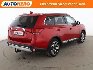 Mitsubishi Outlander 200 MPI CVT Motion 2WD