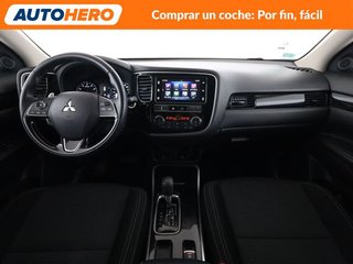 Mitsubishi Outlander 200 MPI CVT Motion 2WD