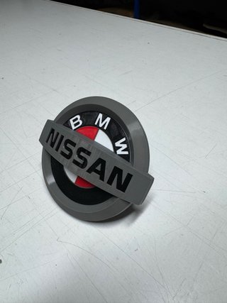Insignia BMW Nissan Patrol