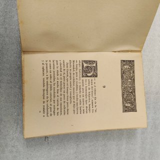 Antiguo libro Ricardo León.JAUJA