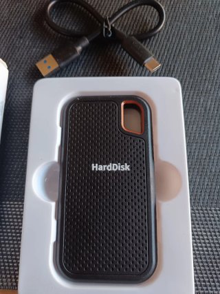 2 Discos Duros Portátiles 64TB y 16TB