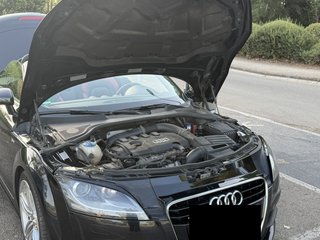 Audi TT Roadster quattro, Audi exclusive, 211cv