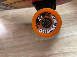 Longboard Miller Division Surf Wheels.