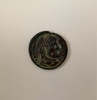 Follis de Constantino II