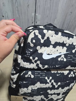 Mochila Nike Camuflaje Beige y Negra