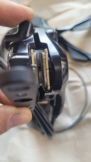 Shimano 105 Manetas y Frenos 2x12