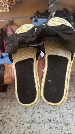 Cholas/Sandalias talla 39 con lazo negro
