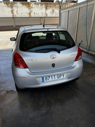 Toyota Yaris 2009