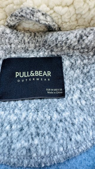 Abrigo gris Pull&Bear talla M