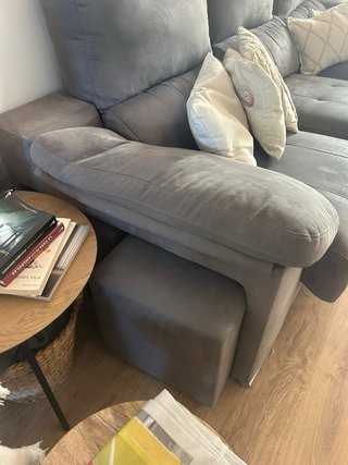 Urge Sofá Chaiselongue 3 plazas  de ante gris.