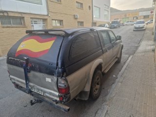 Mitsubishi L 200 2004