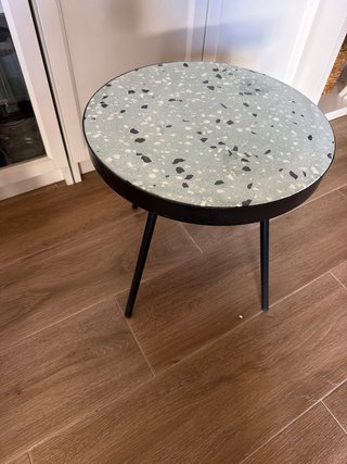 Mesa auxiliar terrazo redonda