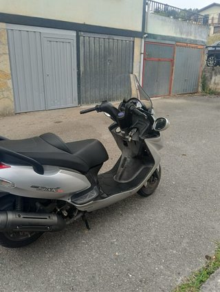 Kymco Grand Dink 125 Plata