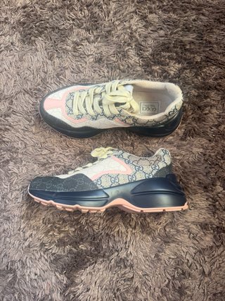 Zapatillas Gucci Beige y Rosa
