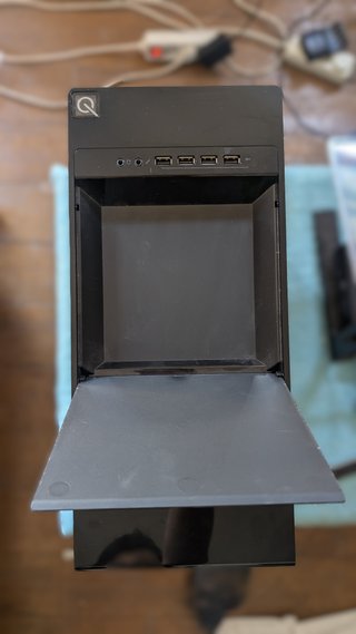 Acer Aspire 120SSD + 500HDD 8GB RAM 12 USB AM3920