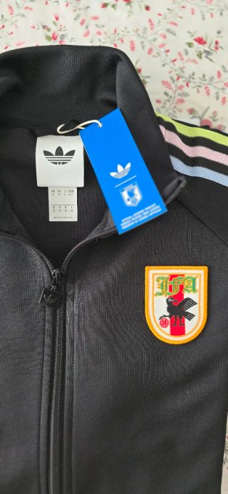 Sudadera Adidas Originals Japón 2026