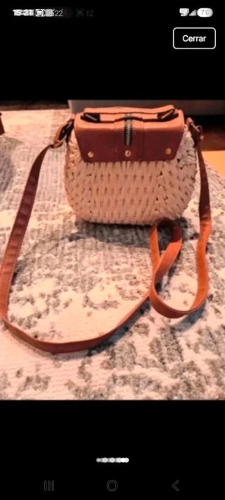 Bolso de rafia beige y marrón