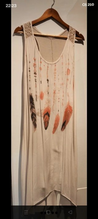 Vestido estampado de plumas talla única
