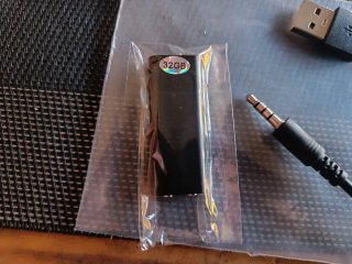 Grabadora de voz y MP3 Savetek