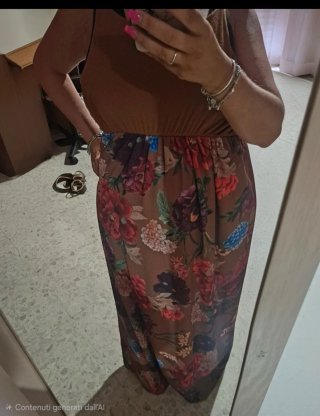 Vestito lungo floreale marrone
