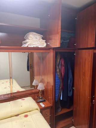 Mueble completo dormitorio madera no incluye cama
