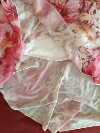 Top Shein floral talla L