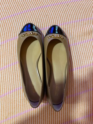 Bailarinas Michael Kors Beige y Negro