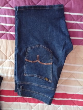Pantalón corto Lois azul marino