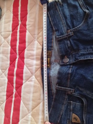 Pantalón corto Lois azul marino
