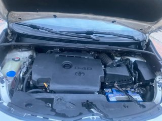 Toyota Corolla verso  2013